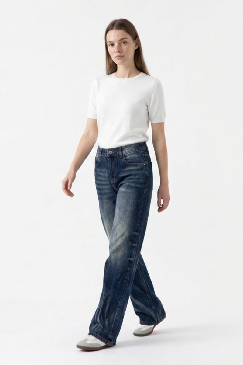Women's Heavy Wash High Waist Straight Leg Jeans