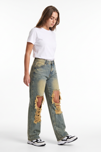 Women's Fall Distressed Ripped Knees & Frayed Wide Leg Jeans