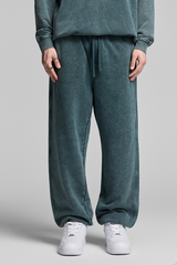 Retro trouser-style ensemble