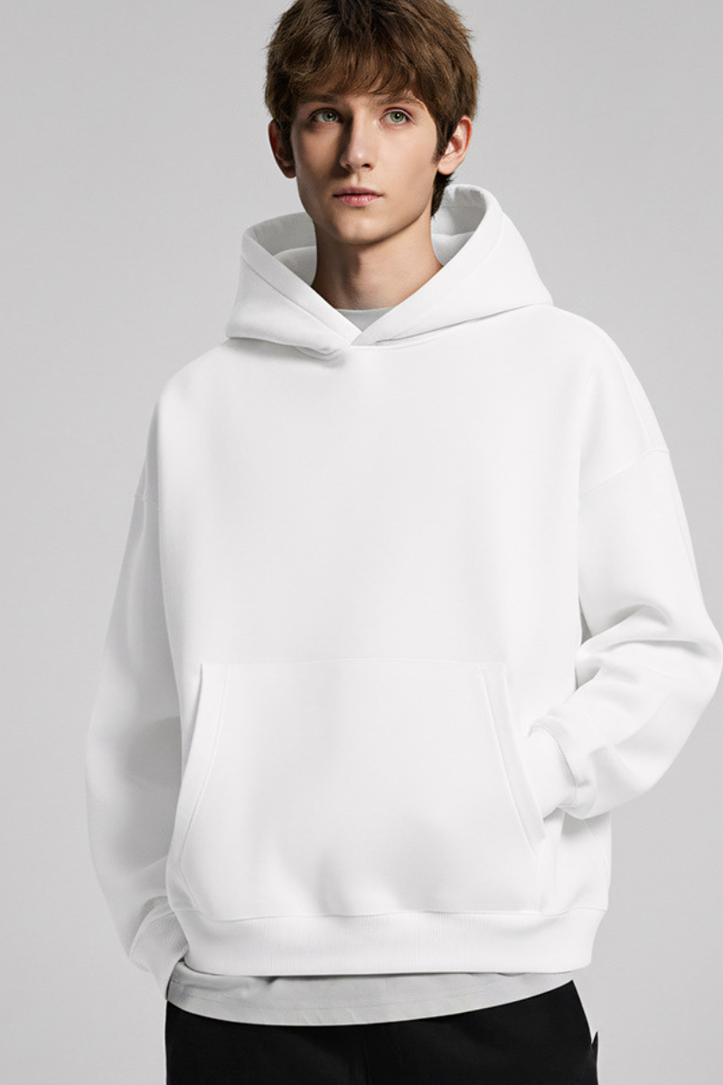 Insulated and thick-cuffed hoodie