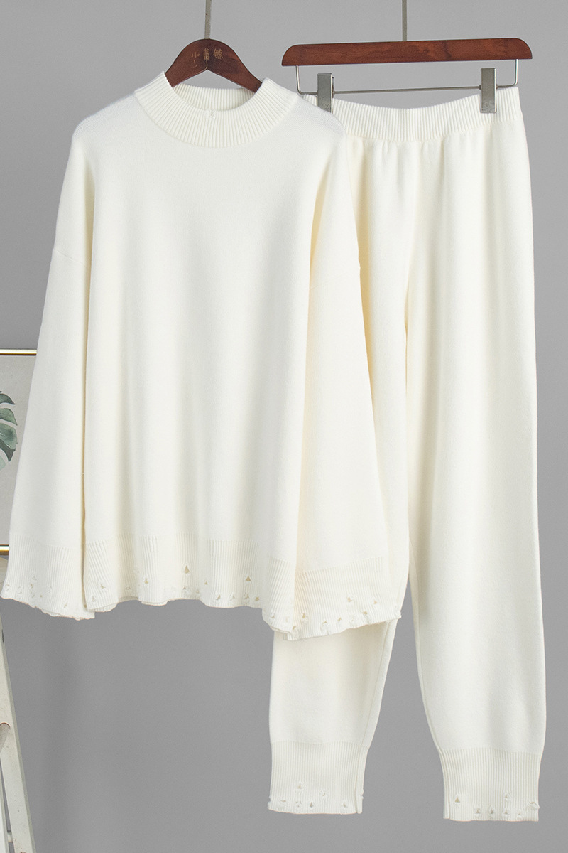 Cracked-out sweater set