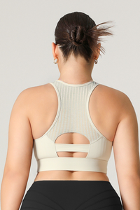 Plus Size Women's Mesh Panel Zip-Up Sports Bra