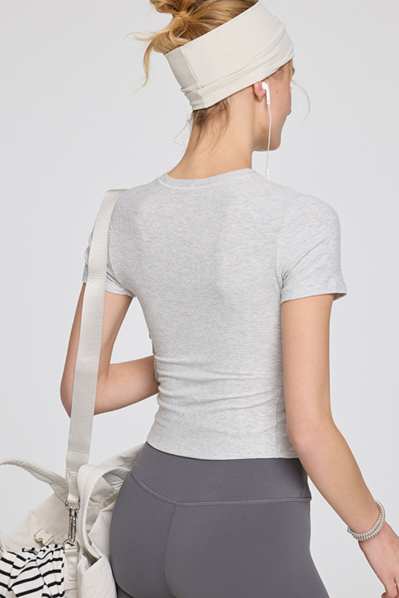 Ribbed Slim Racer-Tee