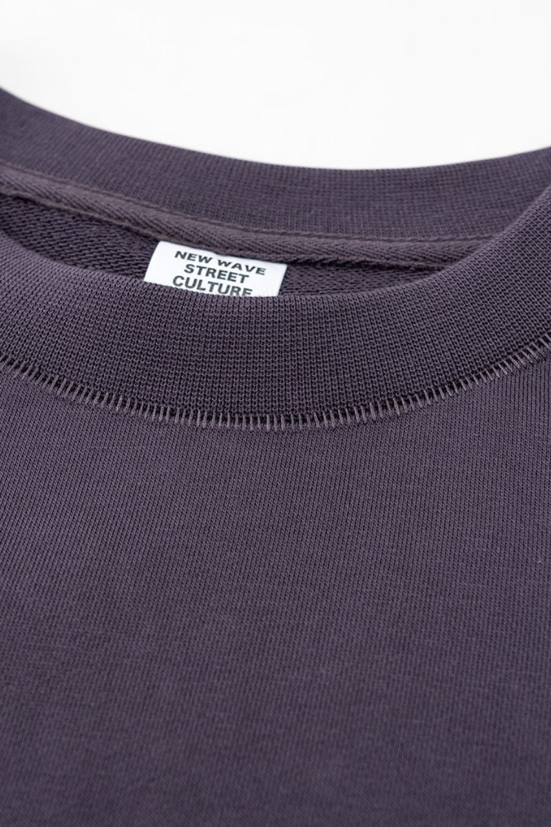 Loose-fitting crewneck sweatshirt