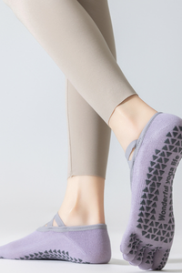Women's Crisscross Strap Toe-Separated Non-Slip Yoga Socks