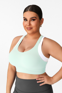 Plus Size Women's Faux Two-Piece Color-Block Sports Bra