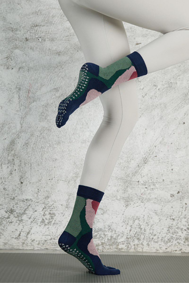 Women's Colorful Patterned Crew Yoga Grip Five-Toe Socks