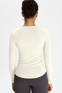 Naked-feeling, form-fitting long T-shirt