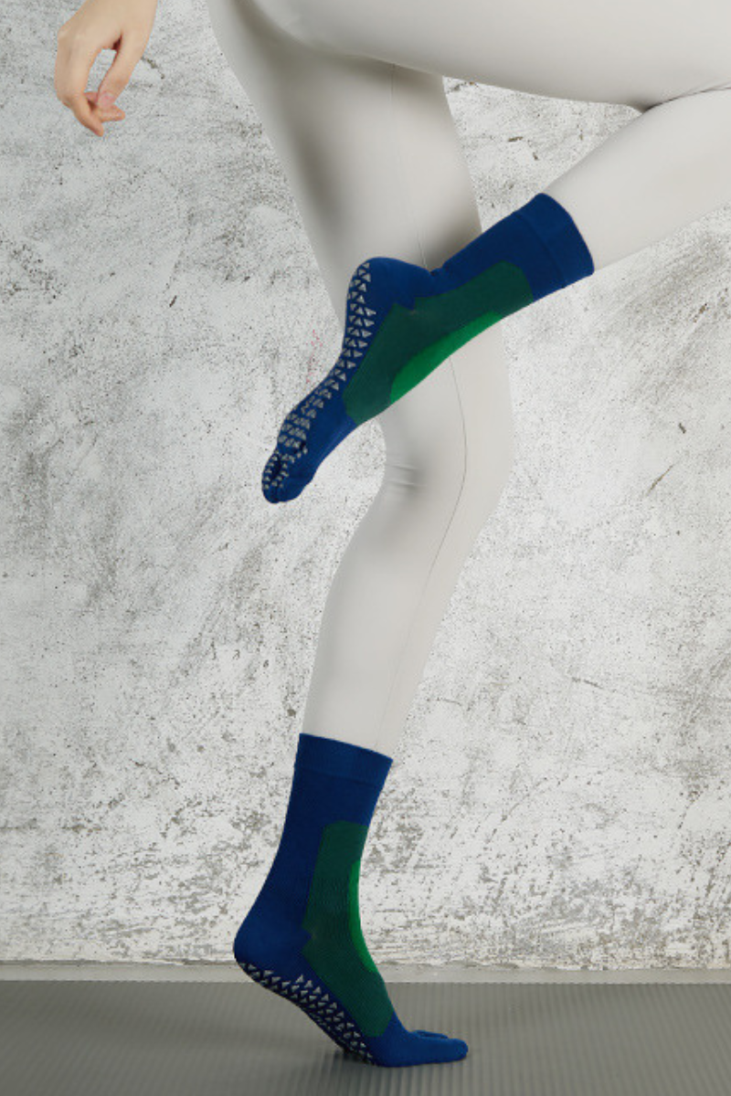 Women's Colorful Patterned Crew Yoga Grip Five-Toe Socks