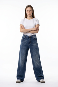 Women's Vintage Wash High Waist Straight Leg Jeans