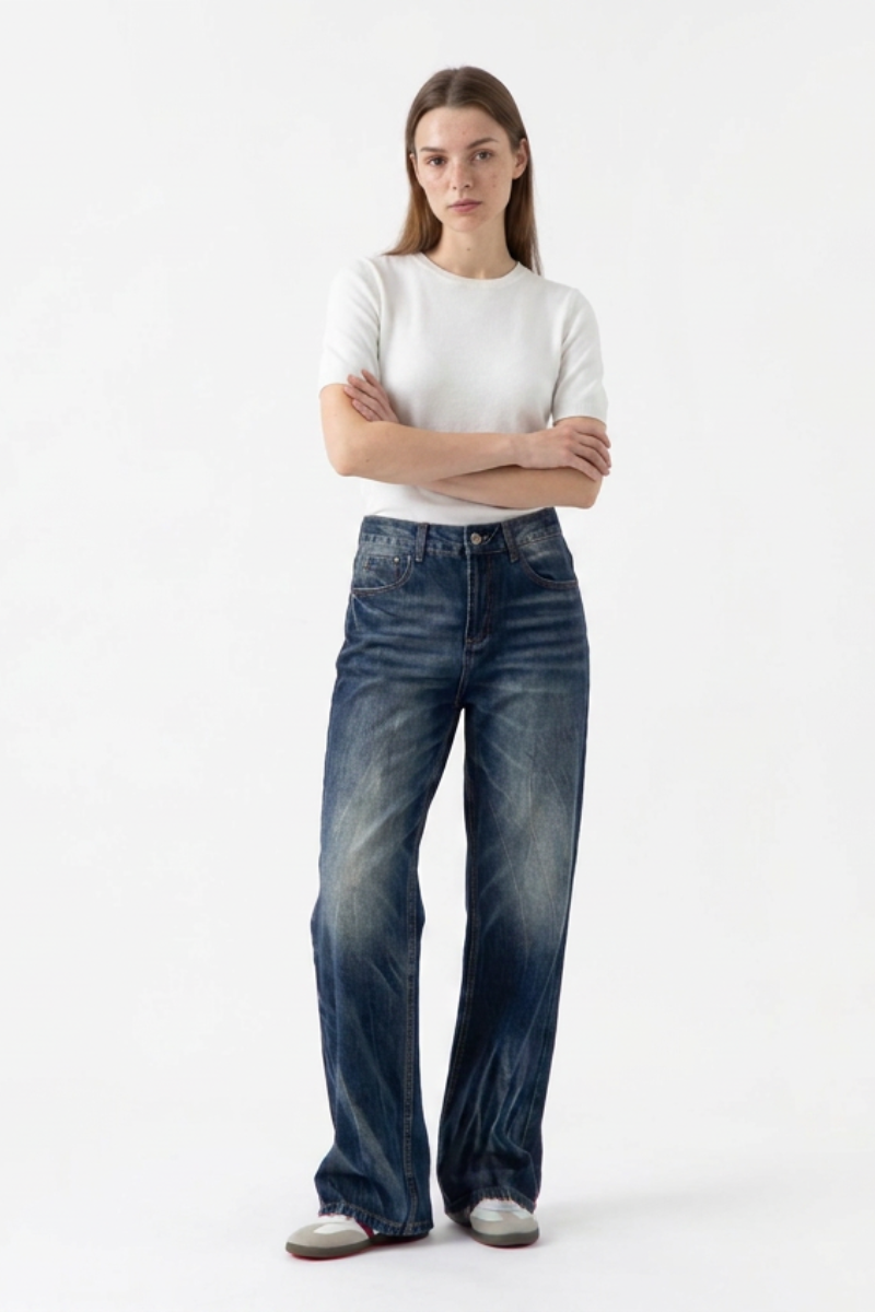Women's Heavy Wash High Waist Straight Leg Jeans