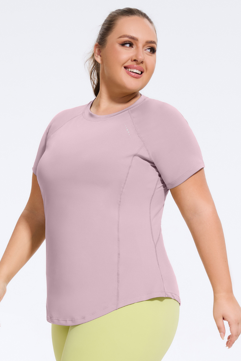 Plus Size Women's Athletic Curved Hem  Yoga T-shirt
