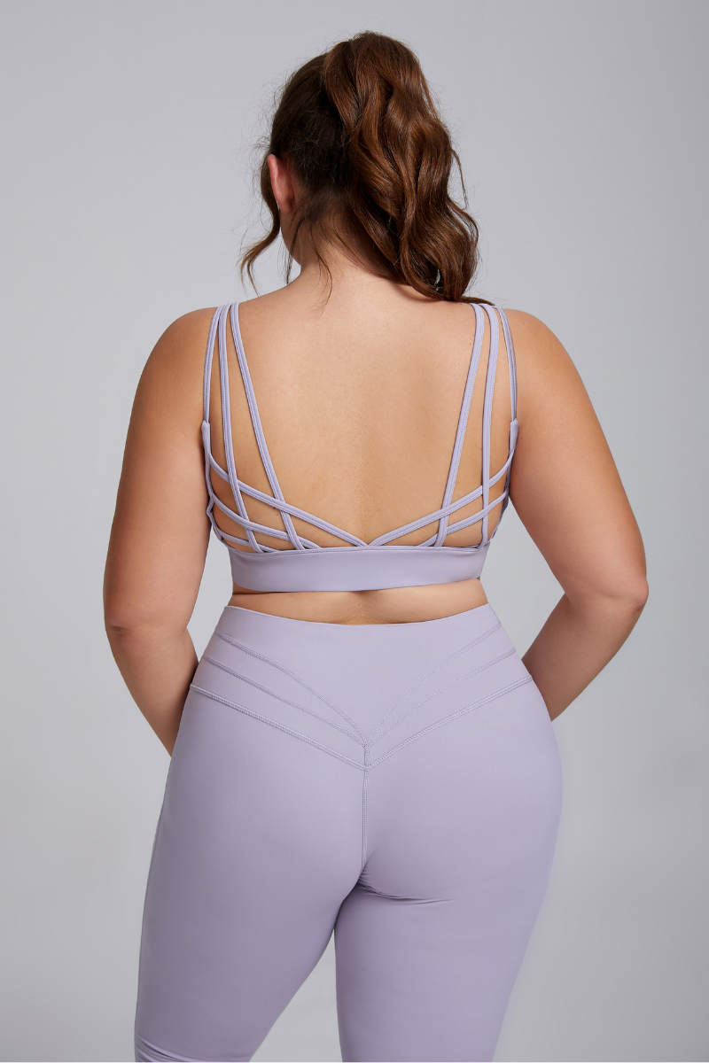 Plus Women's Thin-Strap Sports Bra & Butt-Lifting Yoga Leggings Set