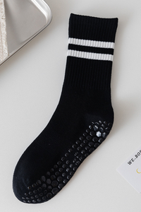 Women's Striped Non-Slip Dots Yoga Pilates Mid-Calf Socks