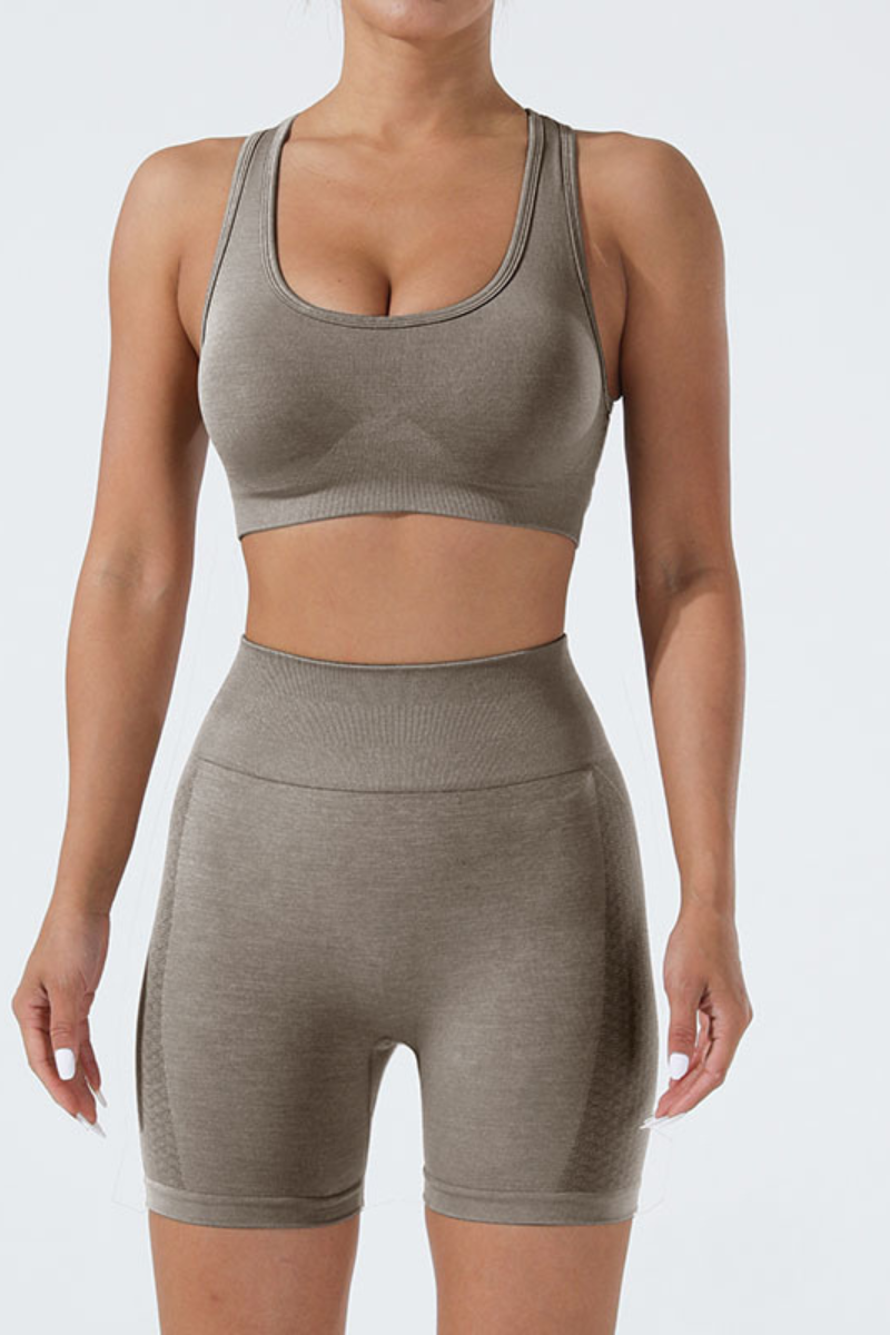 Women's Sports Seamless Set:U-neck Bra And Shorts