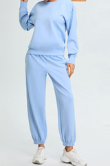 Women's Athletic Set:Pullover And Cuffed Sweatpants
