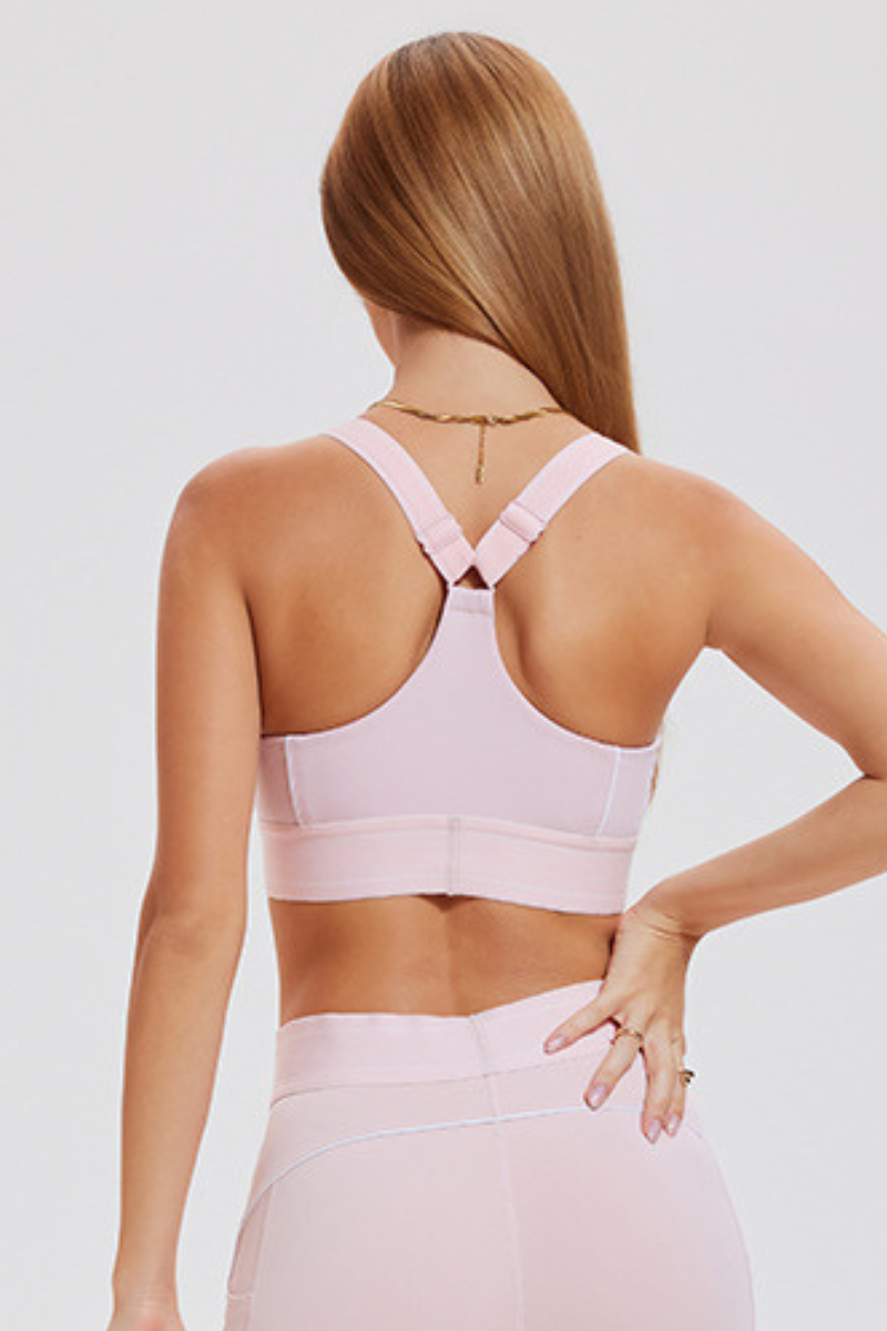Beauty-enhancing back yoga bra