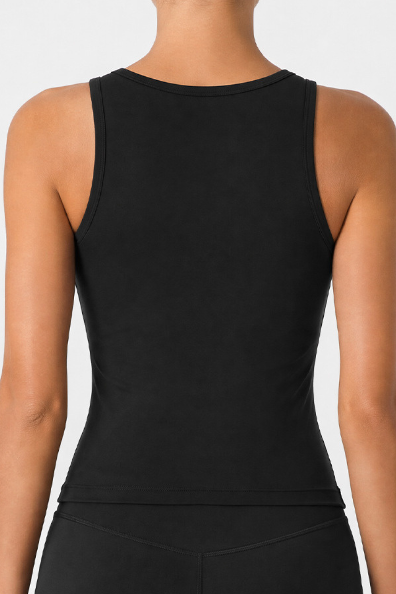 Women’s Scoop Neck Wide Strap Form-Fitting Yoga Tank Top