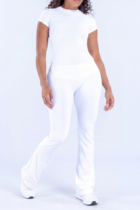 Women's Nude-Feel T-shirt And Flare Pants Athletic Yoga Sets