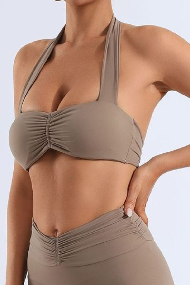 Women's Solid Halter Neck Ruched Front Padded Sports Bra