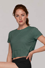 Women's Summer Crew Neck Athletic Cropped Solid Tee