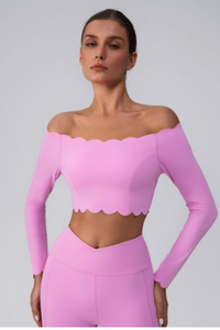 Women's Scalloped Off-Shoulder Cropped Long-Sleeve Sport Top