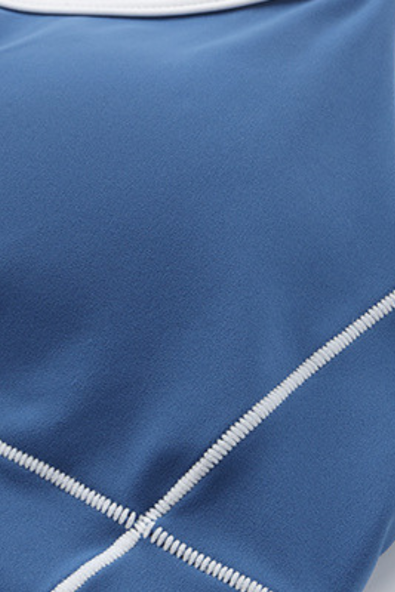 Women's high stretch U-neck sports bra.