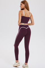 High-waist, rear-hugging exercise outfit for women