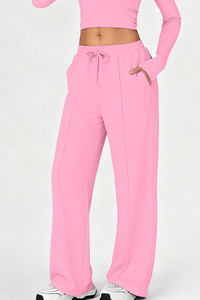 Women’s streetwear straight-leg casual pants.
