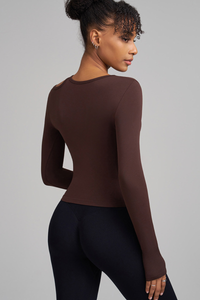 Refined long-sleeved sports top