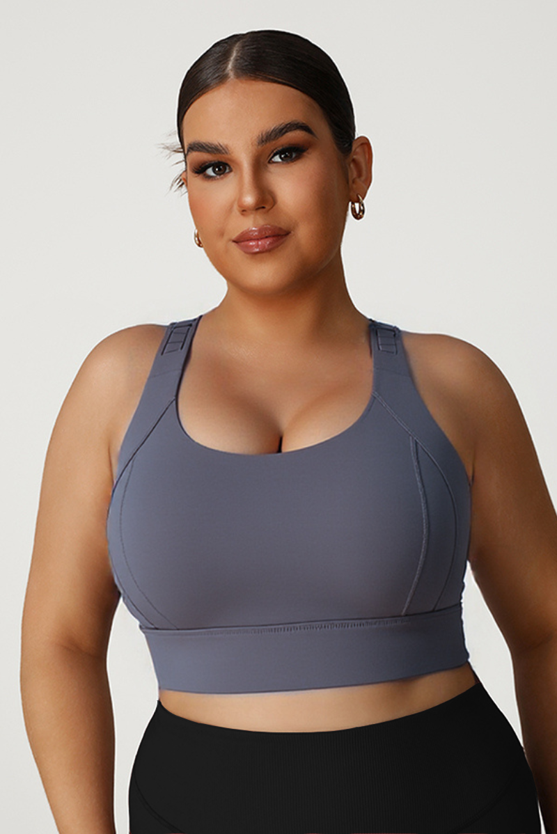 Plus Size Women's Crisscross Back Sports Bra with Back Closure