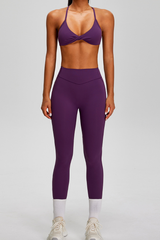 Women's Sport Set:Twist Front Triangle Cup Bra & Leggings