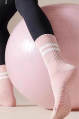 Mid-Calf Color Block Professional Anti-Slip Yoga Socks