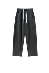 Water-washed and fleece-lined curved-blade pants.