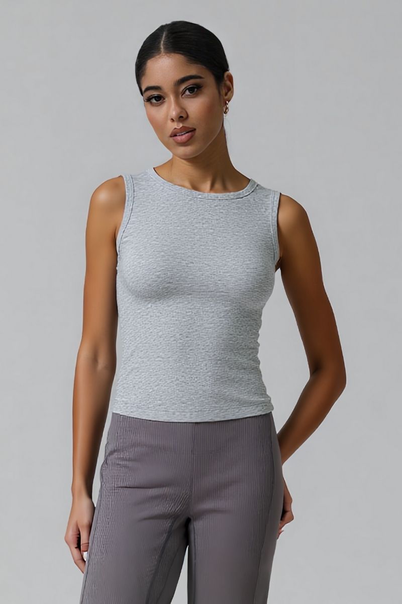 Women's stylish form-fitting sleeveless tank top