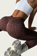 Women's Leopard Print Pleated Buttocks Lift Yoga Leggings