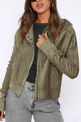 Zipper-fastened short-sleeved knitted sweater