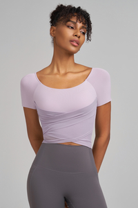 Cross-pattern mesh cycling suit