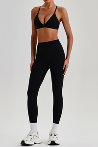 Women's Yoga Sets:Triangle Cup Bra & No Front Seam Leggings