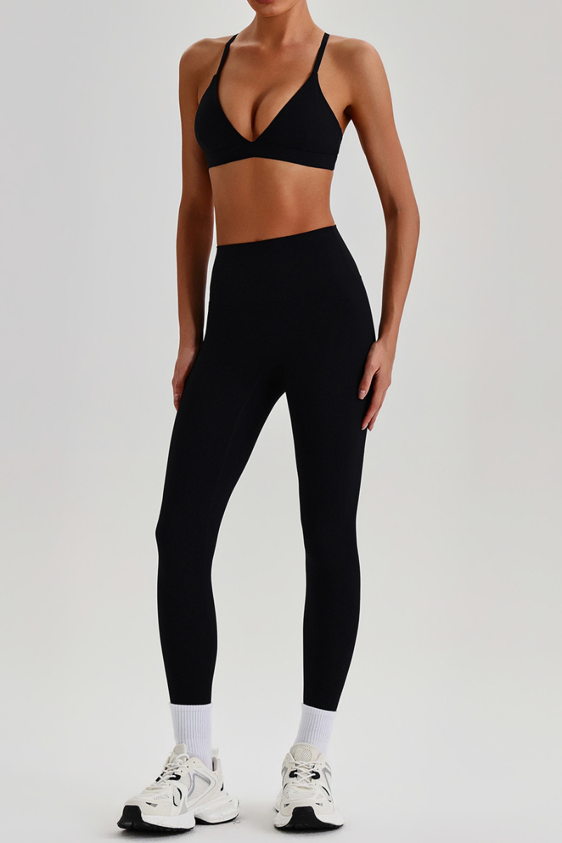 Women's Yoga Sets:Triangle Cup Bra & No Front Seam Leggings