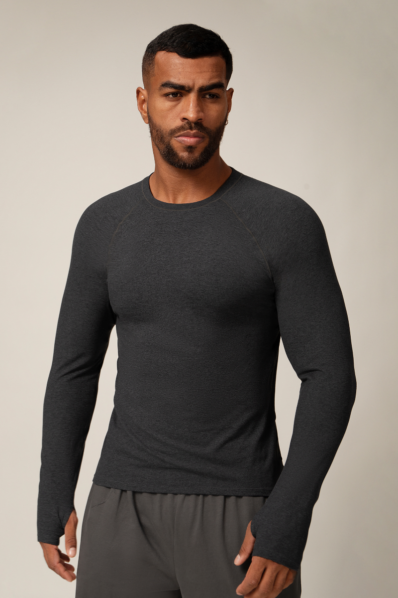 Men's Round-Neck Solid Fitted Long Sleeved Sports Shirt