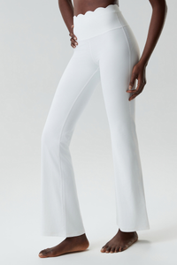 Women's Petal Hem Solid Flared  Yoga Pants