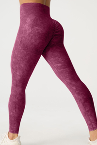 Women's Seamless Pleated Slim Yoga Leggings