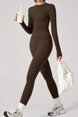 Women's long-sleeve sportswear set.