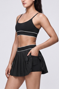 Women's Tennis Sets:Contrast Bra And Pleated Tennis Skirt