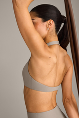 Women's Halter V‑Neck Backless Padded Sports Bra