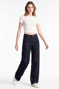 Women's Fall Mid Rise Side Pocket Straight Leg Jeans