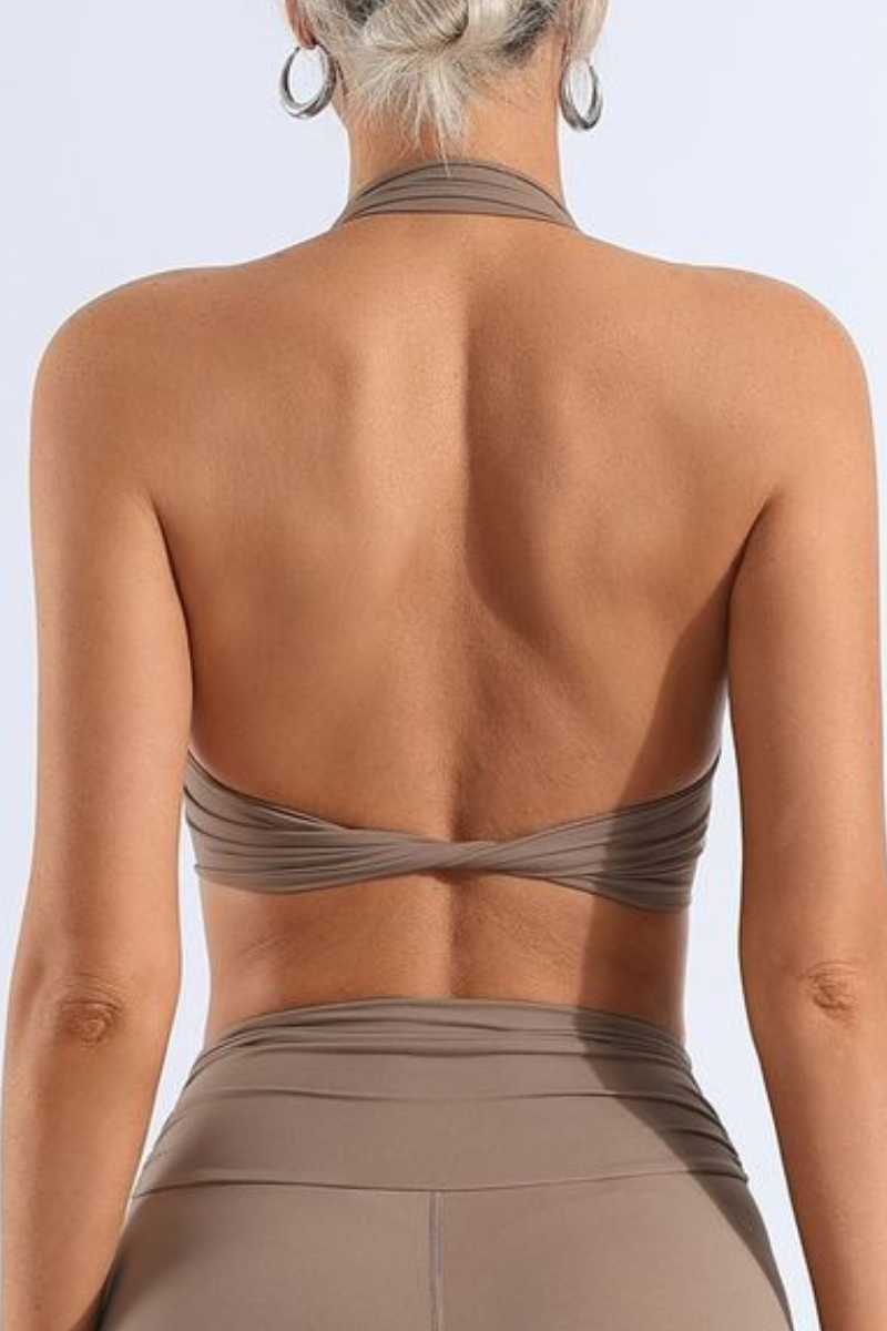 Women's Solid Halter Neck Ruched Front Padded Sports Bra