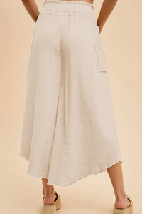 Retro-chic, laid-back style Yamamoto pants