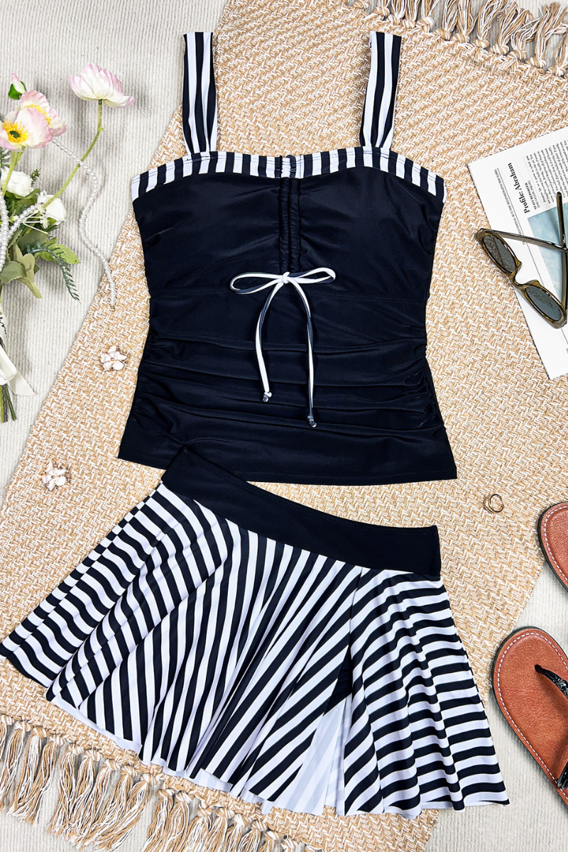 Women's Striped Strapless Slit Bikini Set - Black White 2pcs